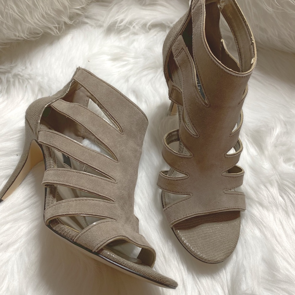 Womens Shoes